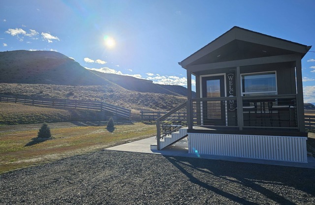 Buffalo Jump Guest House