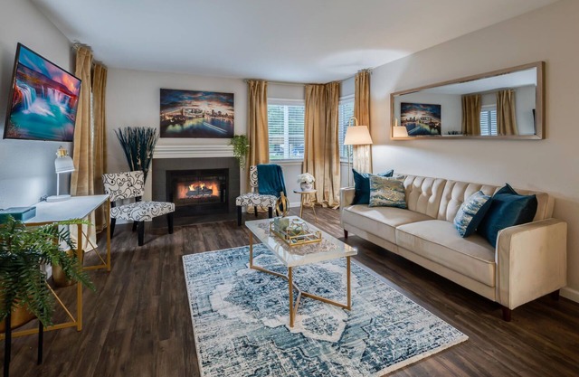 Business Travel Friendly Apartment Home/King Bed