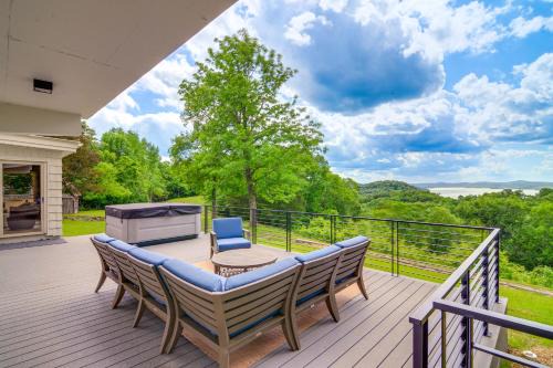 Byrdstown Home on 65 Acres with Pool, Trail to Lake!