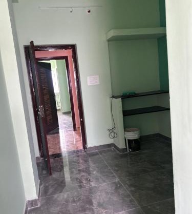 C N Rooms