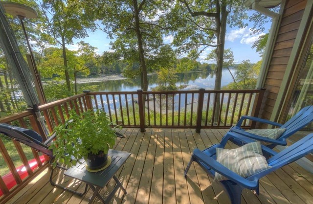 Trinity Cottage on Whitefish Lake