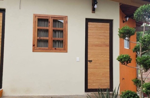 "cabañas Las Gardenias 2"