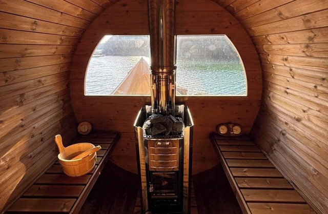 Cabin Limited to one group per day Enjoy a priv/Shima Mie