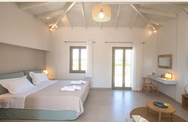 Callisto Seaside Cymo Home