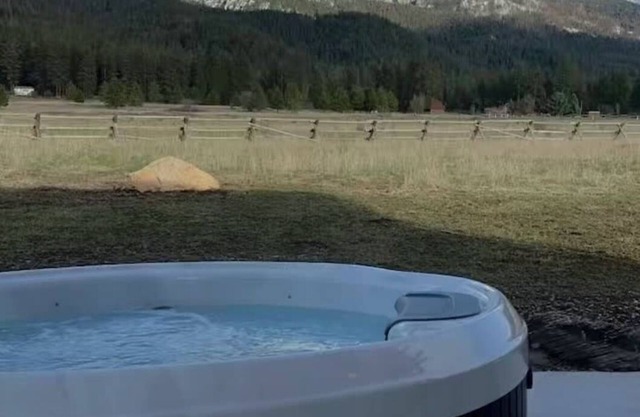 Calowahcan Cabin *NEW hot tub*