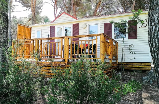 Campsite Residential La Pinède * - Oceane COMFORT -2 bedrooms 27m2- *Clim, terrace, TV* 4 persons