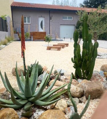 Can FRANCES - Parking-Garage-2 jardins-Terrasse-BRASERO-MER-Wifi