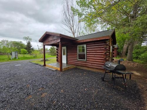 Canal Cabin #4