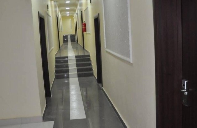 CAPITAL HOTEL-GRAND GROUP