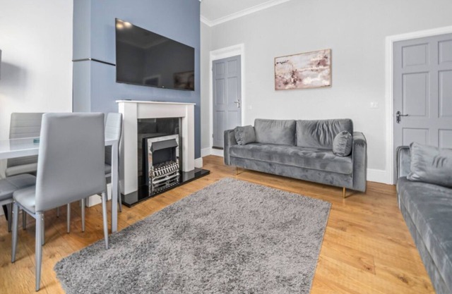 Carlisle 3Bed Sleeps 6