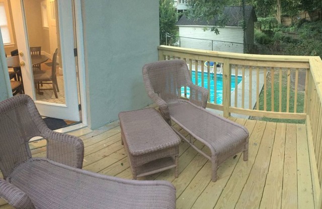 Carriage House by Piedmont Park and The Beltline