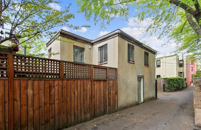 Carriage House Studio Apartment