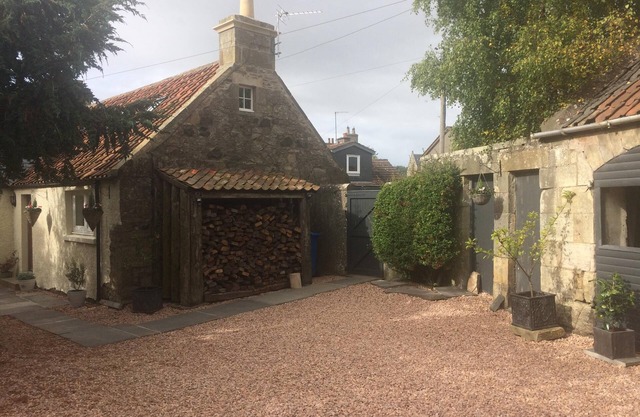 Carters Cottage is a 200 year old fully refurbished stone built weavers cottage.