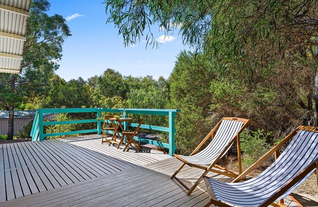 Casa Capri ~ Aldinga Beach - Beach Getaway Nestled Between Blue Waters the Bush