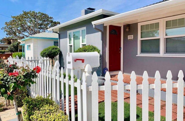 Casa Charo - 2/2 BEST pet friendly little cottage in Shell Beach