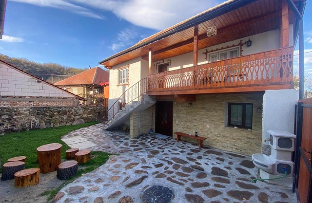 Casa Cireșu