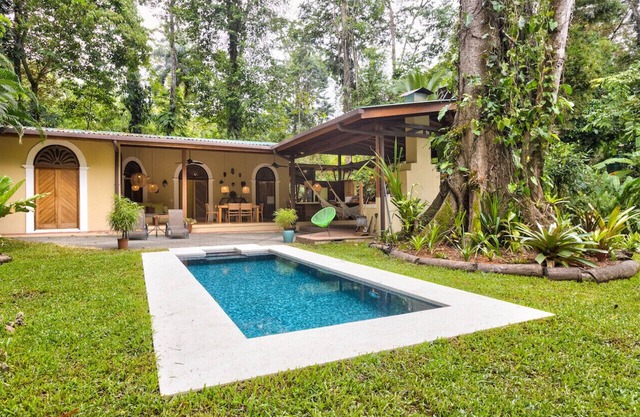 Casa Color Caribe. Stylish villa with pool and Bbq area
