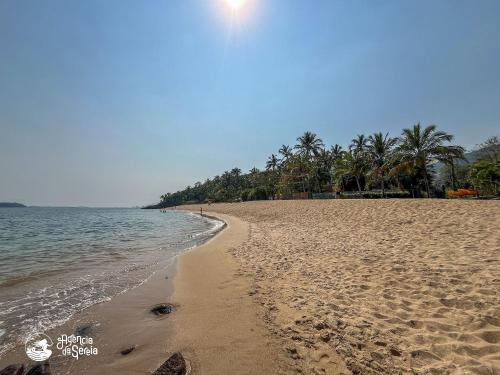 Casa com piscina a 600m da Praia da Feiticeira