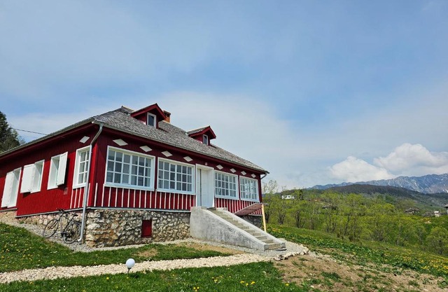 Casa de la Stanca Sirnea