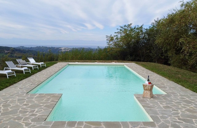 Casa Divino with private Pool Piemonte