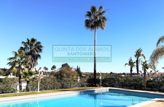 Casa dos Coqueiros- Vivenda na área de Guia
