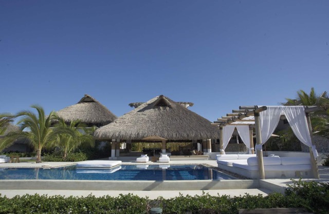 CASA I. - Paradise on Oaxaca’s Coast + Exotic Living & Personalized Cuisine