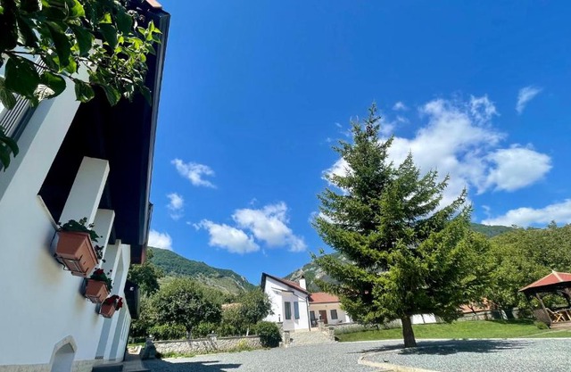 Casa Izvoarele