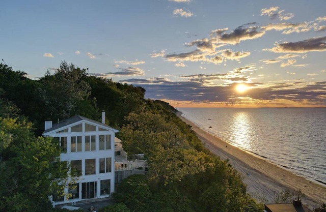 Casa Playa: Modern Beach House w/Views