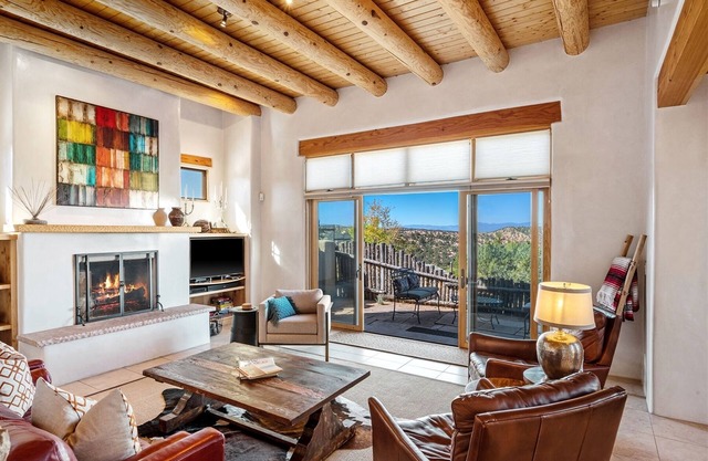 Casa Serena - Breathtaking Views, Community Pool