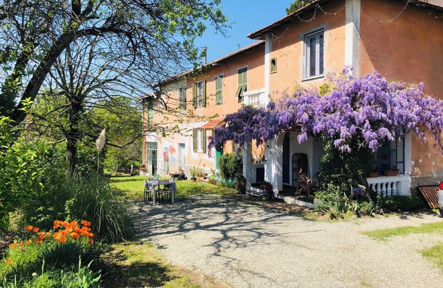Cascina Baracico, Circondati Dalla Natura