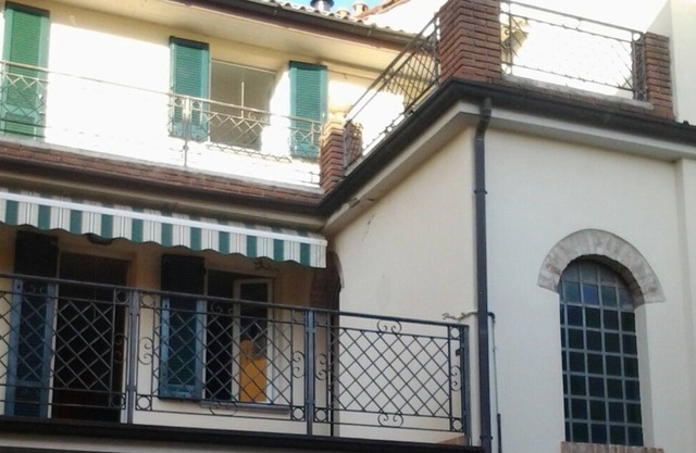 Casina Volamerlo - Holiday home x 5 in Cremona, pet friendly