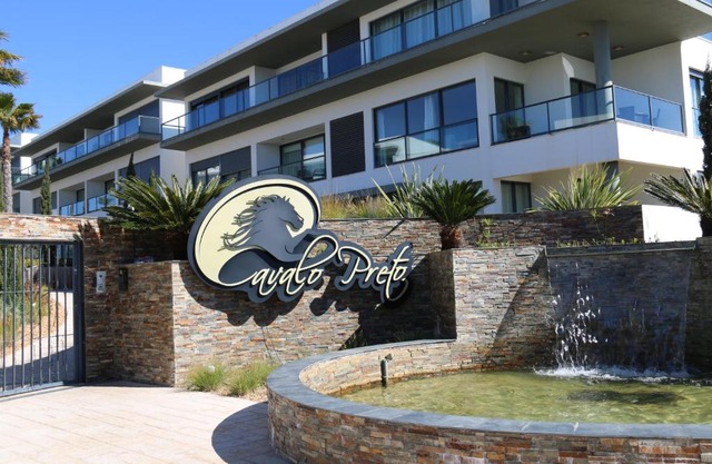 Cavalo Preto Beach Resort 