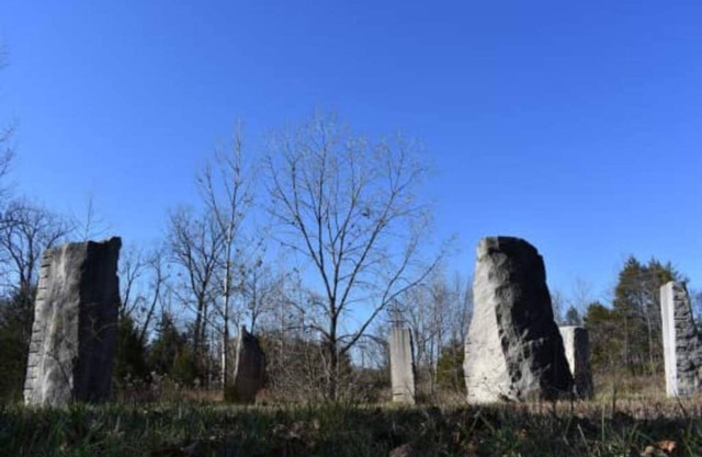 Celtic Glen Farm Stay - Henge Area An