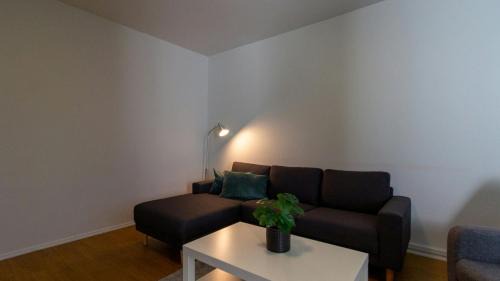 Central and Spacious Apartment for 8
