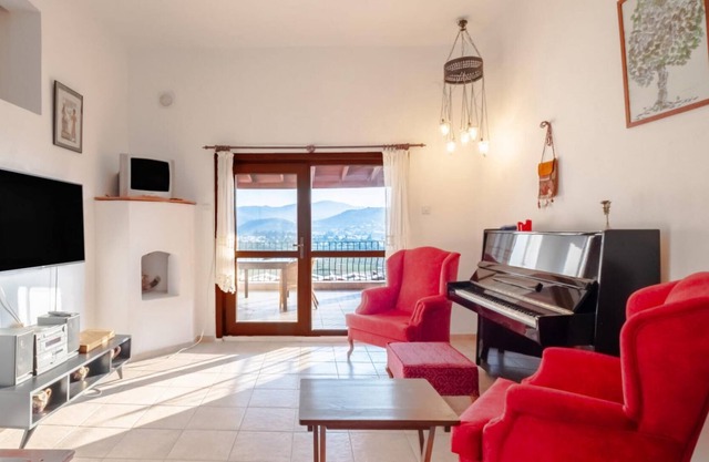 Central House near Paradise Bay in Bodrum