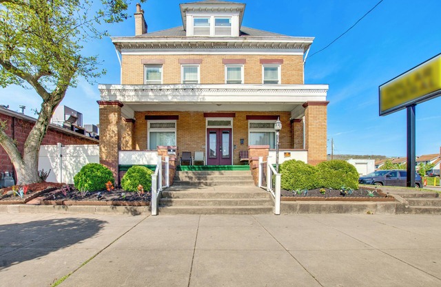 Centrally Located Beaver Falls Home w/Fire Pit!