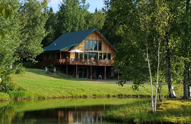 Chalet on Private Trout Pond w/ITS Access