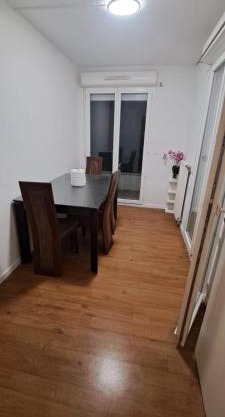 chambre chez raissa , pièces communes partagées