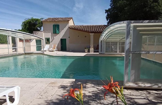 Chambre d'hôtes indépendante avec piscine proche de Vaison-la-Romaine