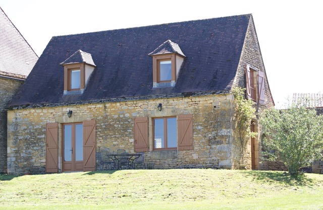 Character stone house in Black Périgord