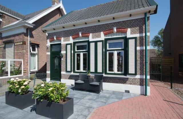 Characteristic Zeeland holiday home near beach