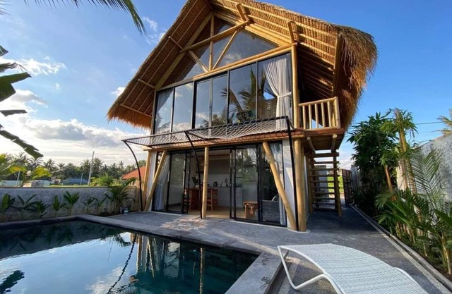 Charming 1-bedroom villa in enchanting Ubud with AC, WiFi, and Ricefields View