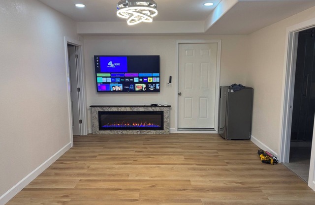 Charming 2-bedroom ADU house with AC in Huntington Beach