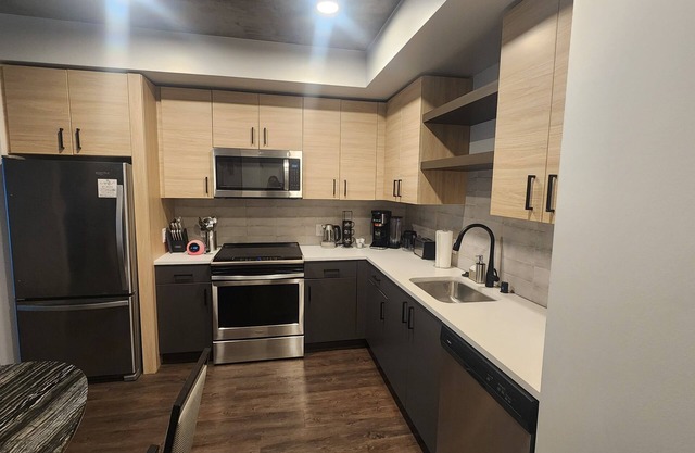 Charming 2-bedroom apartment with AC, WiFi in brilliant San Francisco