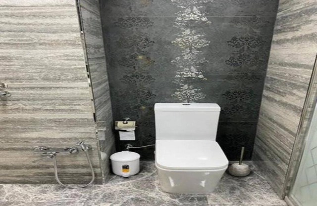 Charming 2-bedroom apartment with AC, FREE WiFi in delightful Bakı