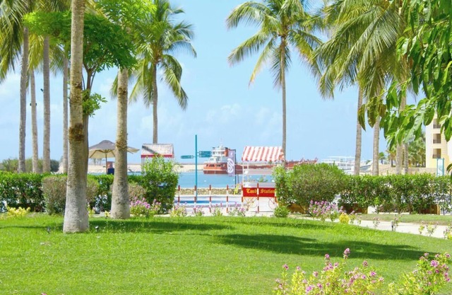 Charming 2-Bedroom Marina Getaway
