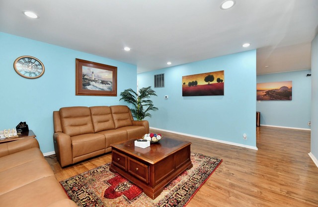 Charming 3-bed Retreat Near Downtown Indianapolis