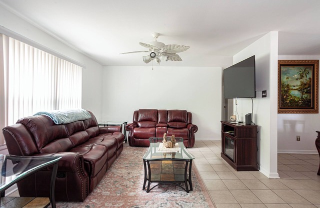Charming 3-Bedroom Home with Private In-Ground Pool Oasis in Hampton, VA