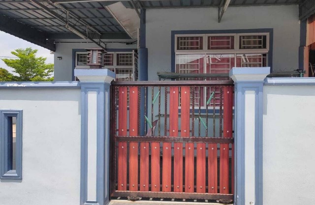 Charming 3-bedroom house in delightful Jitra with Aircond