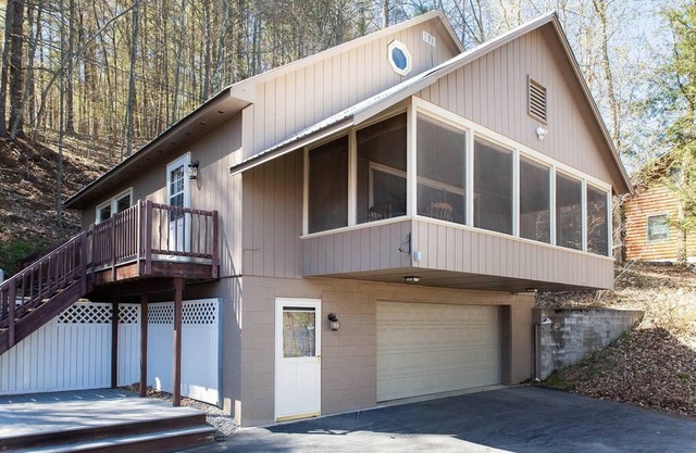 Charming Adirondack Lake Home- Private Beach
